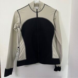 Patagonia Wind Breaker High Neck Zip Up Long Sleeve Size Small Back Pocket